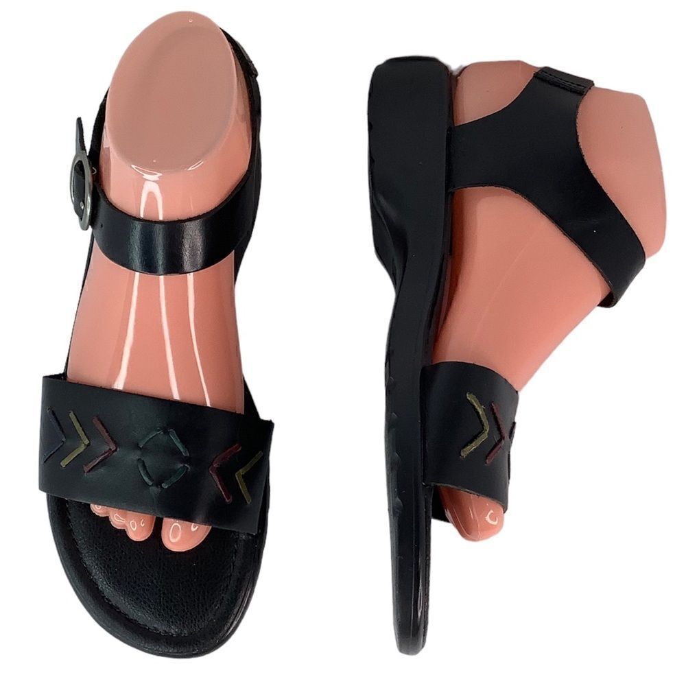 Montego Bay Leather Collection Strap Embroidered Leather Bohemian Sandals Sz 8.5